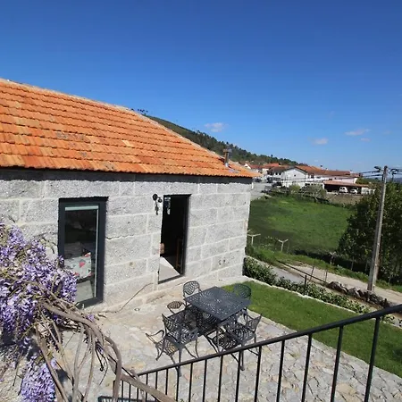 Casas Do Campo Da Moita Séjour à la ferme