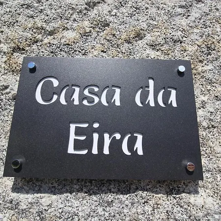 Casas Do Campo Da Moita