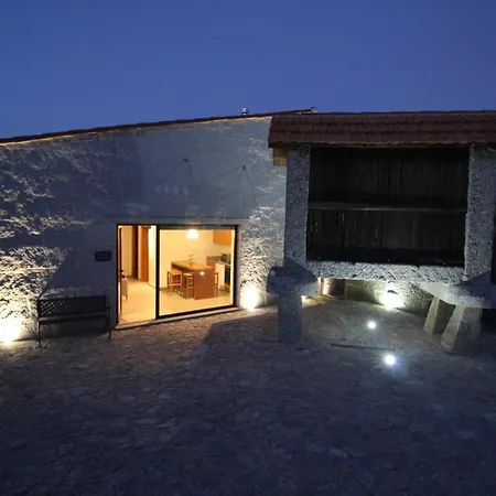 Casas Do Campo Da Moita Feriegård Baião