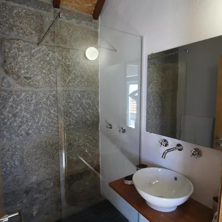 Casas Do Campo Da Moita