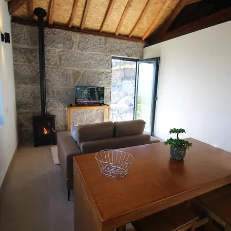 Casas Do Campo Da Moita *