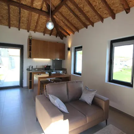 Casas Do Campo Da Moita