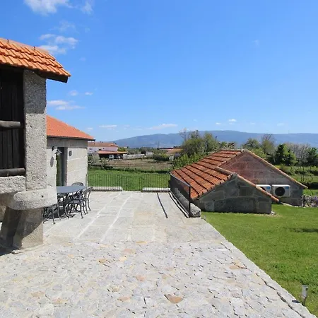 Casas Do Campo Da Moita *