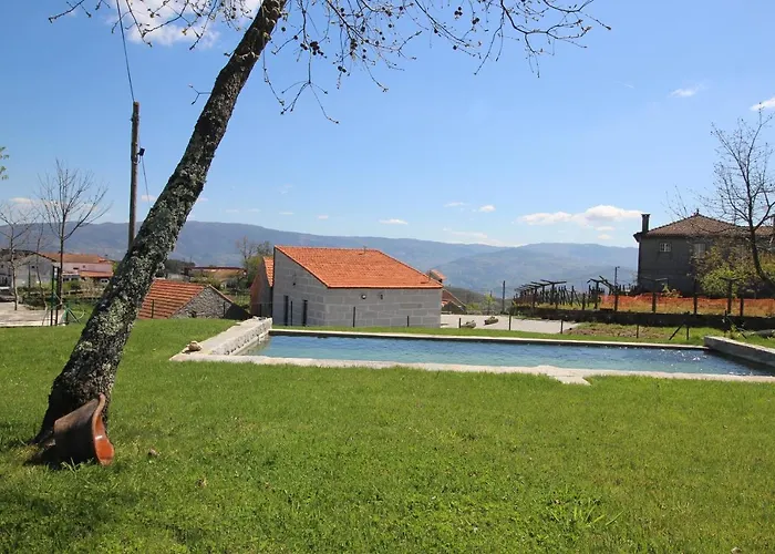 Casas Do Campo Da Moita Agroturismo *