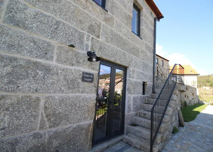 Casas Do Campo Da Moita Baião