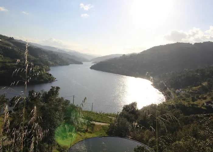 Casas Do Campo Da Moita